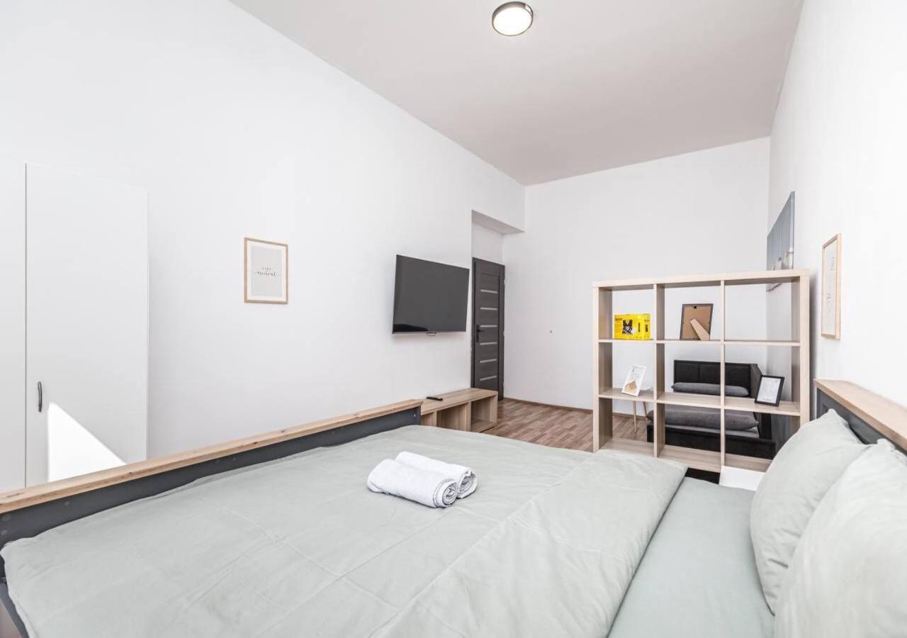 Elegance Apartments Prague Exterior photo